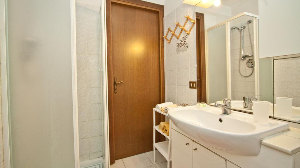 Rental In Rome Celeste Apartment 部屋 写真